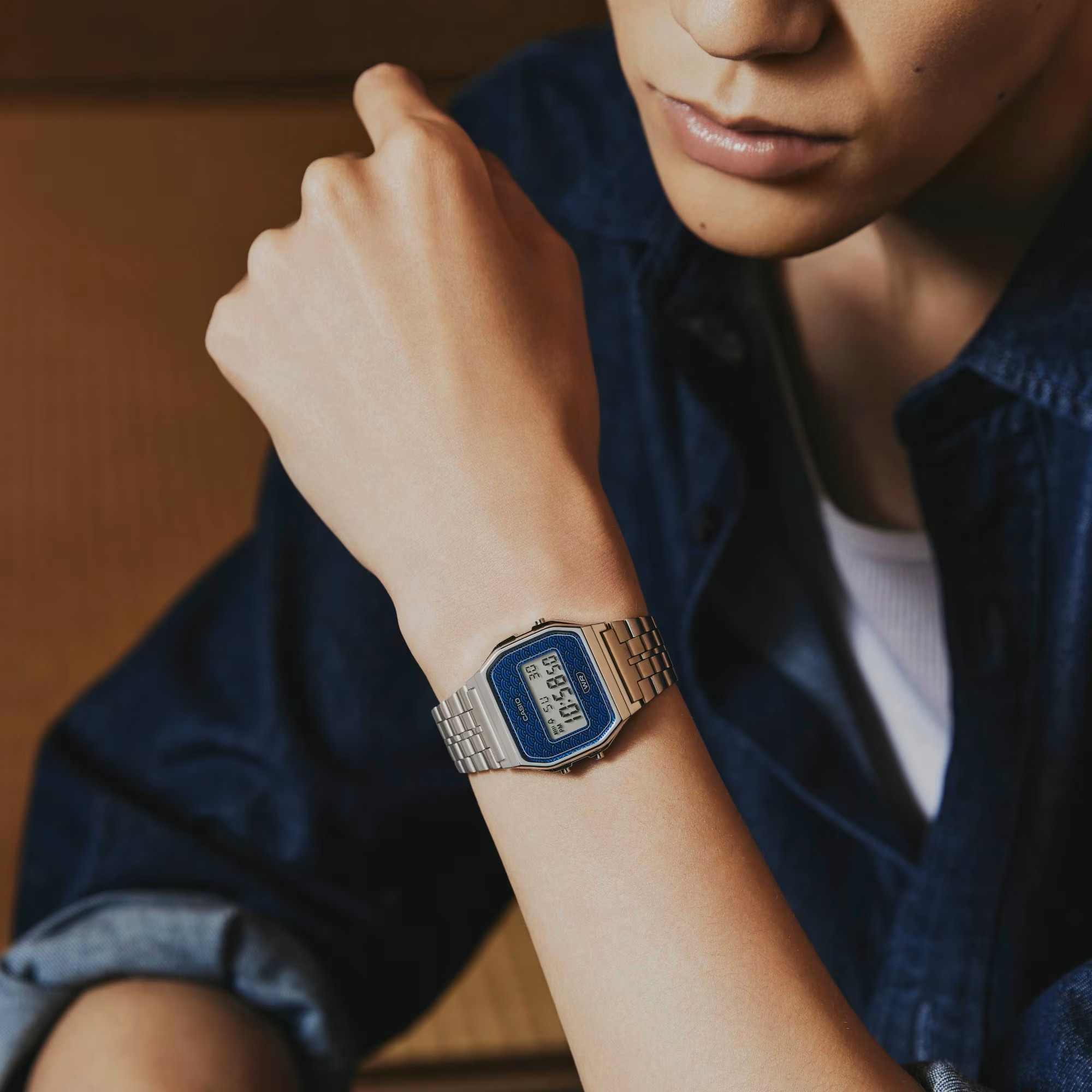 Casio Armbanduhr A159WEVJ-2ER Vintage Iconic digital blau
