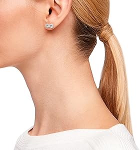 s.Oliver Damen Ohrstecker 2032884 Infinity Silber 925 synth. Zirkonia 