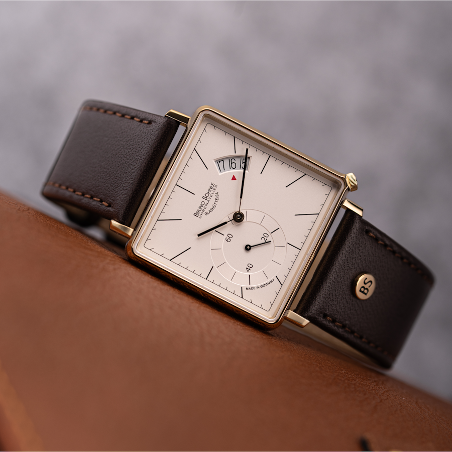Bruno Söhnle Herren Armbanduhr 17-33072-241 Rondo III Big IP Gold mit Lederband braun