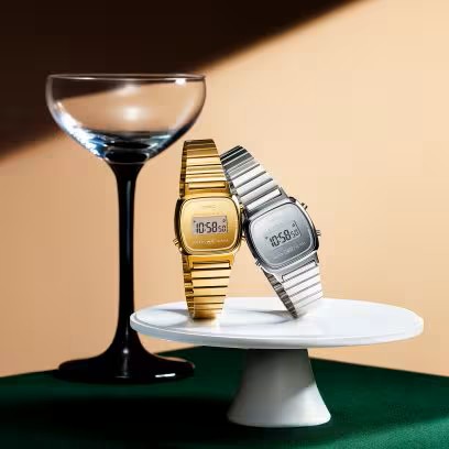 Casio Damen Armbanduhr LA670WEGS-9AEF Vintage digital goldplattiert