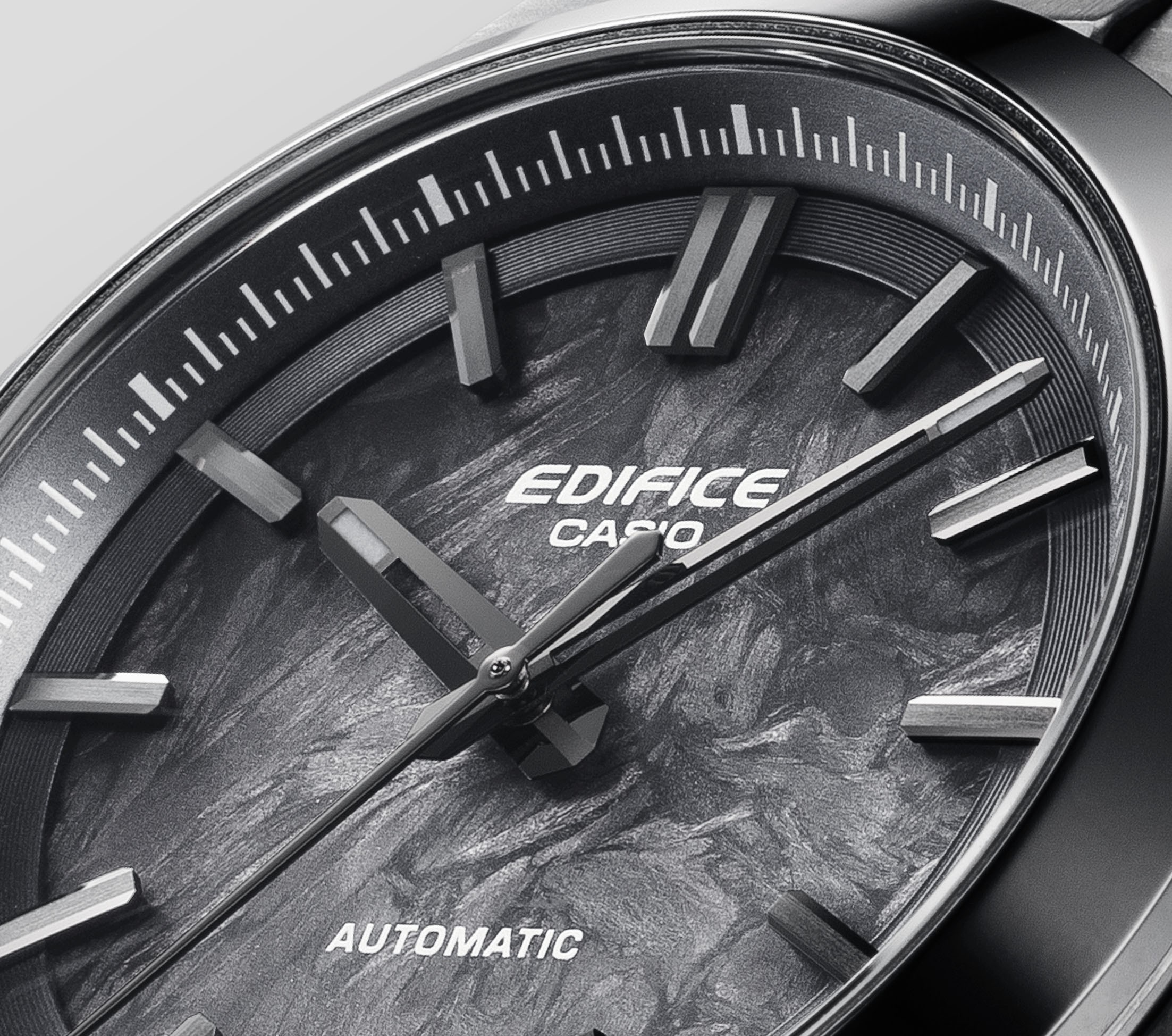 Casio  Herren Armbanduhr Edifice EFK-100XPB-1AER Automatik Edelstahl Carbon