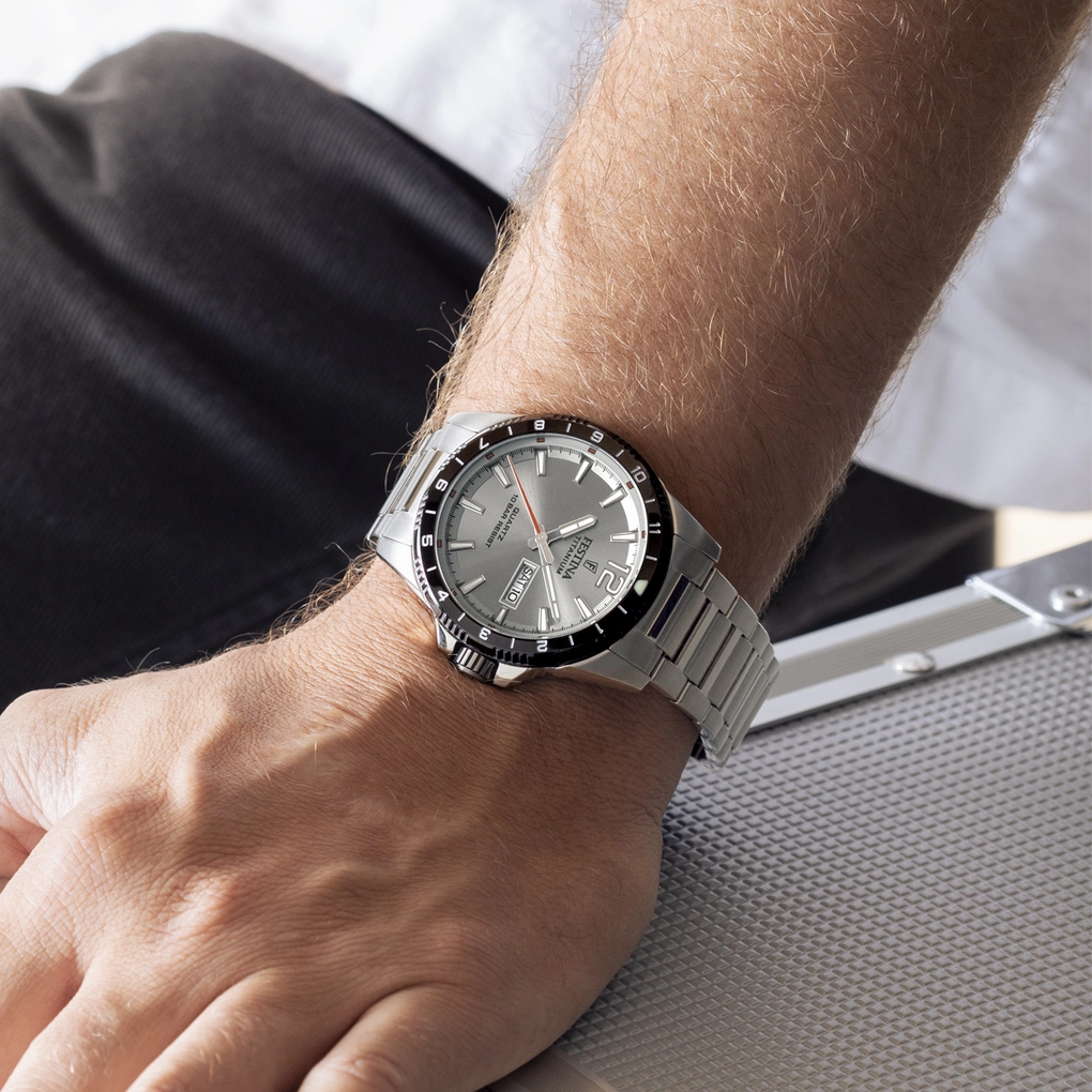 Festina Herren Armbanduhr F20698/1 Titan grau