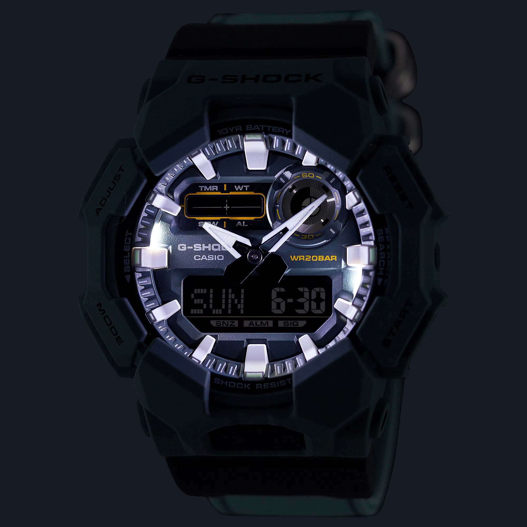 Casio Herren Armbanduhr G-Shock GA-010CE-2AER analog / digital