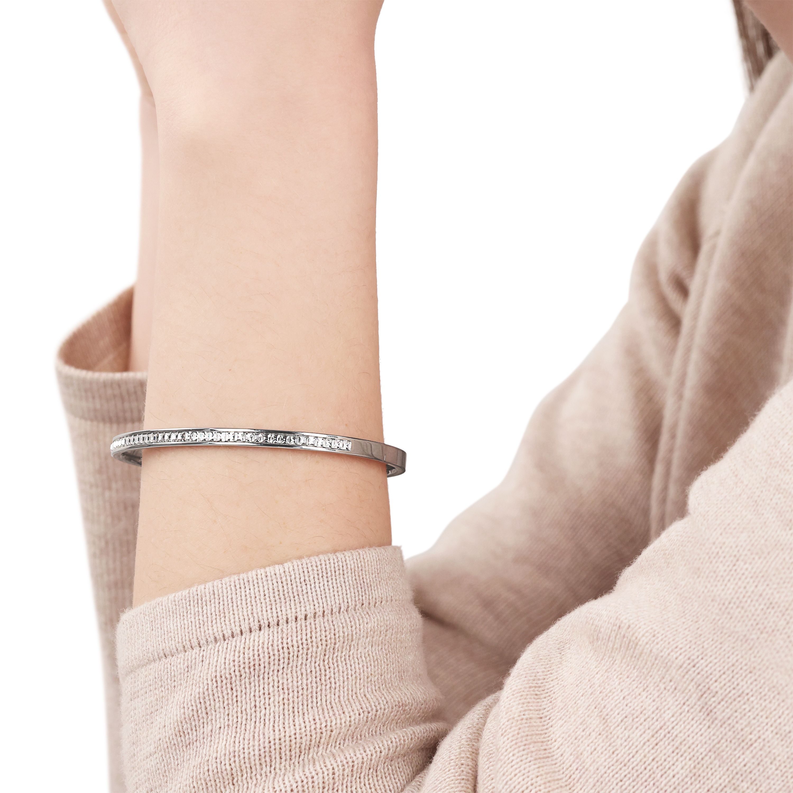 Tom Tailor Damen Armreif 2101404 Edelstahl mit Kristallglas-Steinen